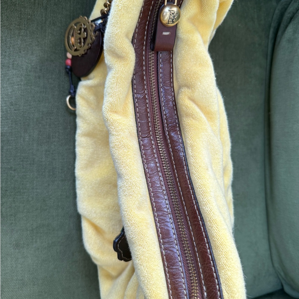 Y2K Juicy Couture Yellow Velour Strawberry Fields Gigi hobo - Picture 7 of 10